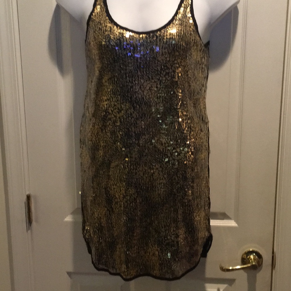Eight sixty sequin cocktail dress. Size Small
